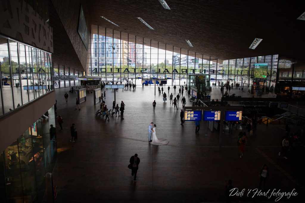 Rotterdam CS bruiloft huwelijk trouwfotografie