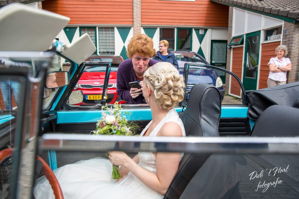 Bruiloft trouwen trouwfotograaf didi t hart moerkapelle kever pech lego bruidsfotograaf